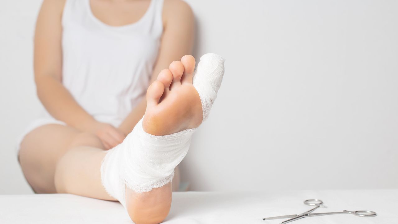 5 causas comunes del dolor en el hueso del dedo gordo del pie