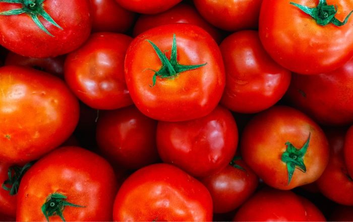 calorias tomate